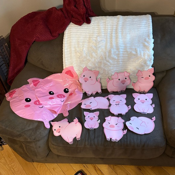 Other - Cute Pink Pig Decorations